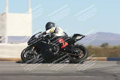 media/Oct-30-2025-Racers Edge (Thu) [[dabbdaf680]]/3-B Group/Session 4 (Turn 9 Side)/